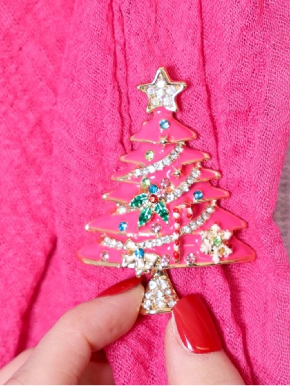 NEW! Barbie Pink Crystal and Enamel Christmas Tree MAGNETIC Brooch, Gold tone